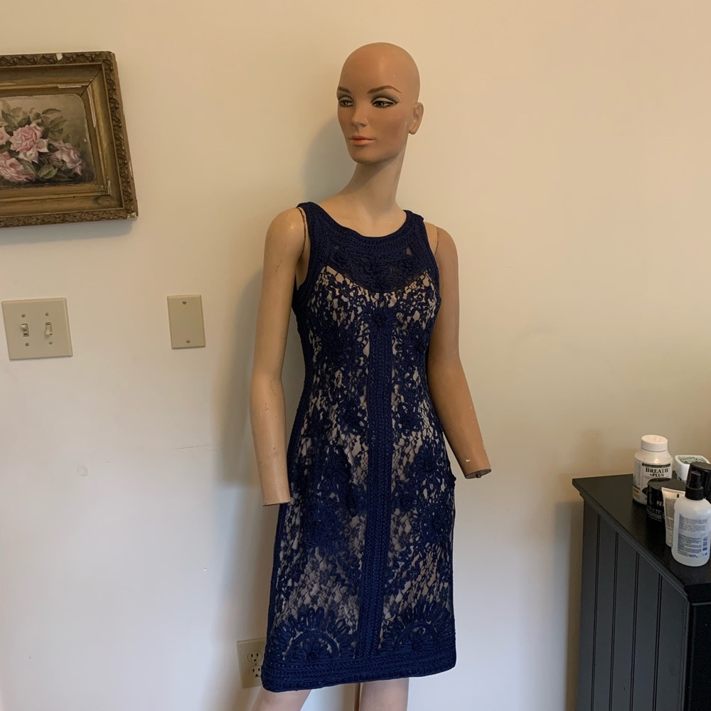 NWT Sue Wong Navy embroidered dress size 4